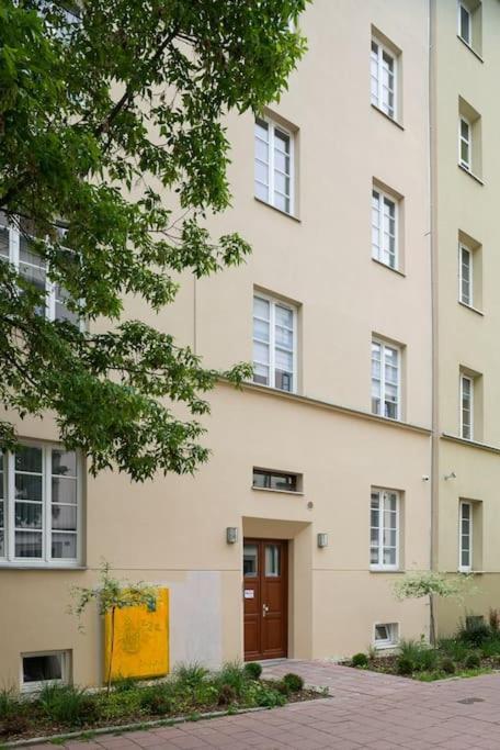 Charming Apartment In Perfect Location Krakkó Kültér fotó